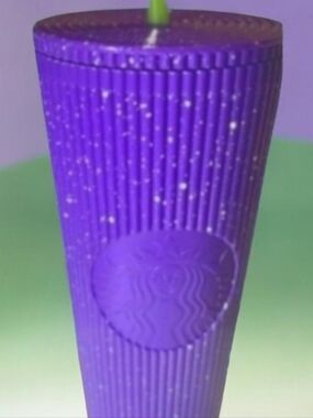 New 2024 Starbucks Cold Tumbler Glow-In-The-Dark Purple Straw Bling‎ 24oz